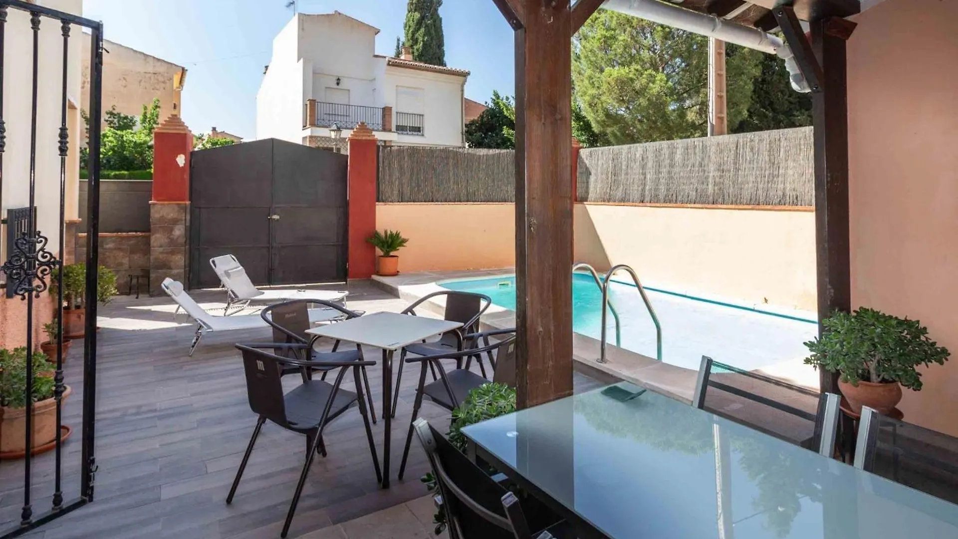 Casa La Palmera Durcal Holiday home