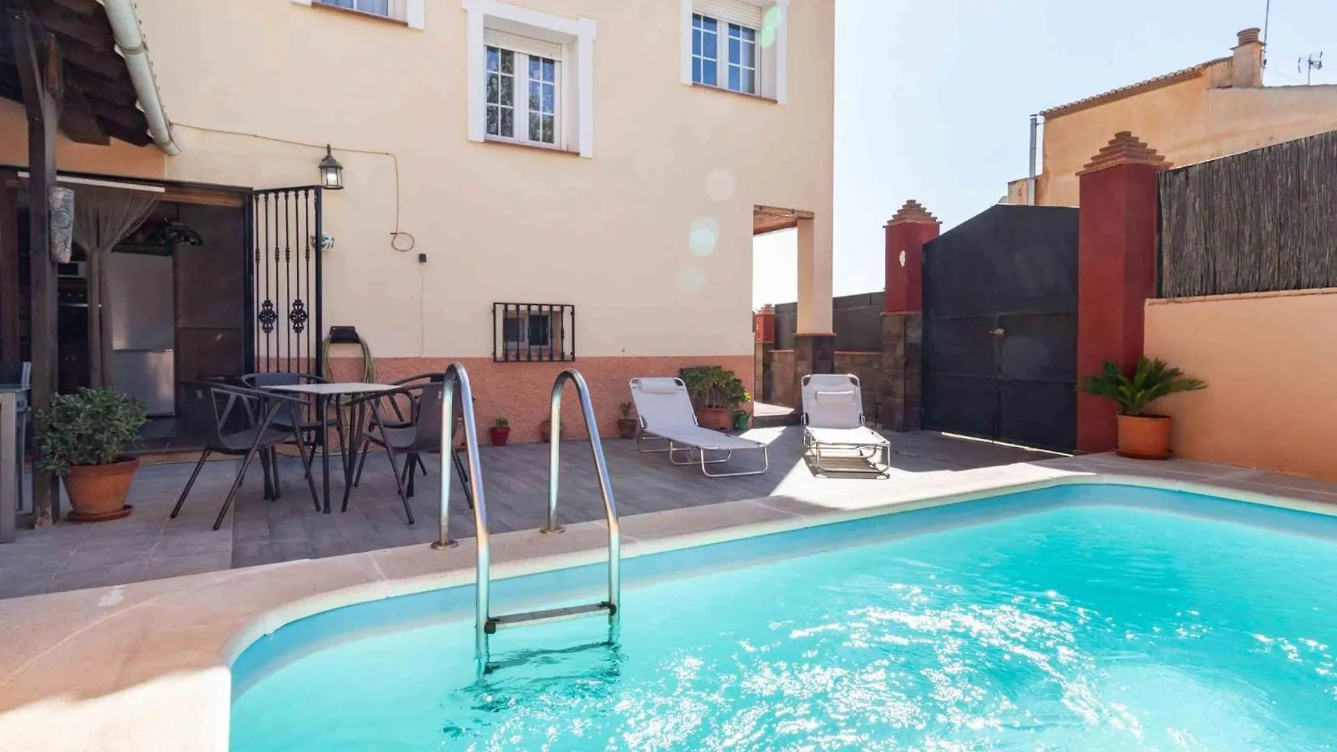 Casa La Palmera Dúrcal 0*,